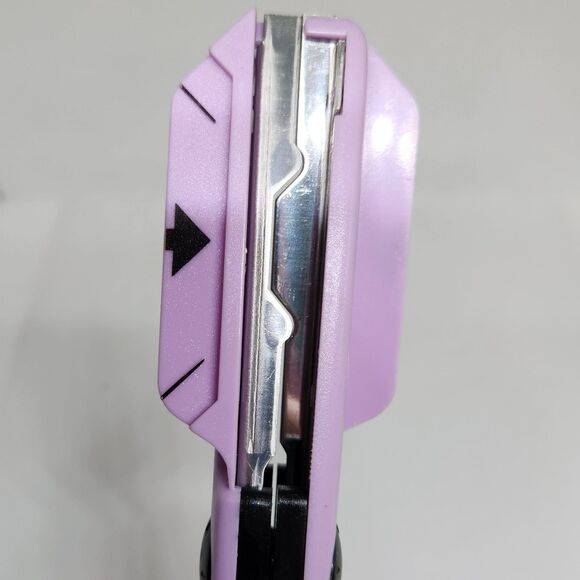 Fiskars Contemporary Corner Edger Scissor/Rocky &Scallop Craft Smart Paper Edger - Picture 10 of 16